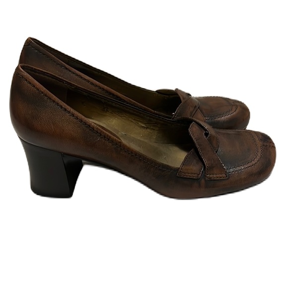 Nine West, Close Toe, Block Heels, Brown and Black, Size 7 - Picture 1 of 10